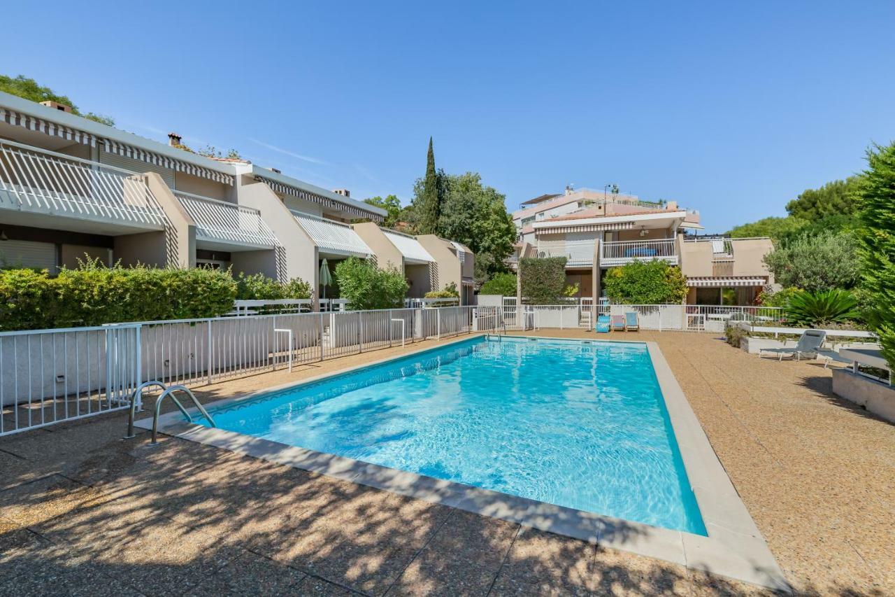 Le Club Par Dodo-A-Cassis Apartment Bagian luar foto